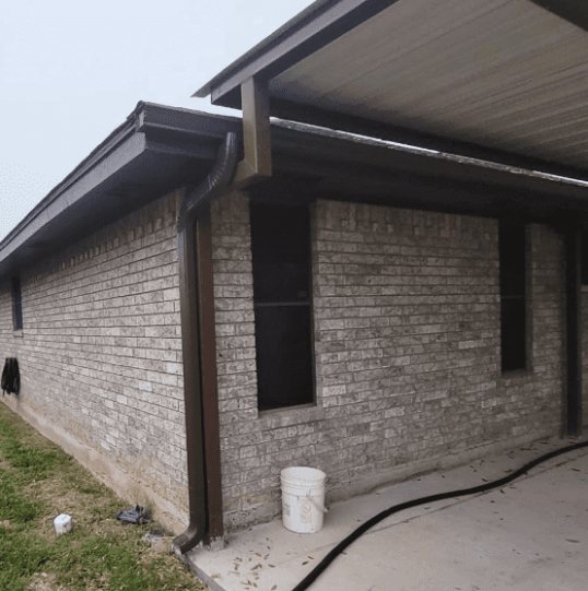 Type of Gutters in Texas