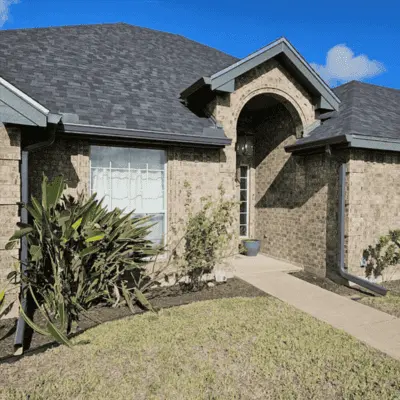Delfino Cervantes' experience for gutter installation project in Texas